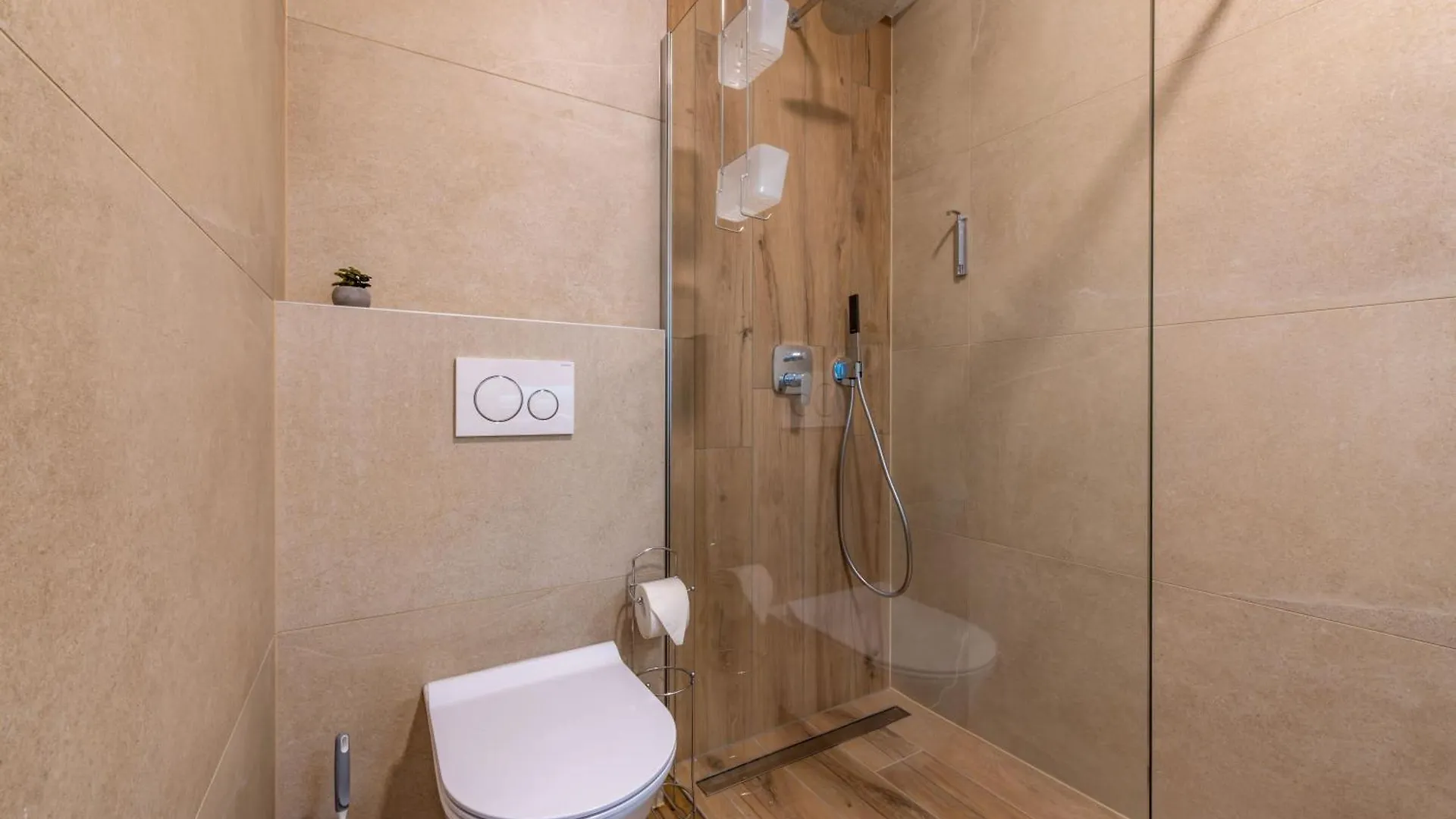 Villa Alba, A Luxurious And Beautiful Villa Near The Sea Šišan 0*,