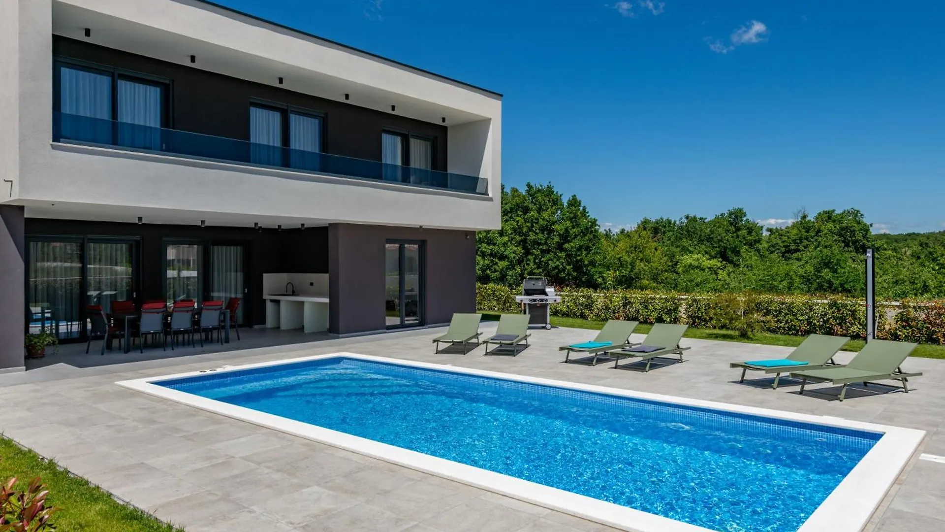 Villa Alba, A Luxurious And Beautiful Villa Near The Sea Šišan