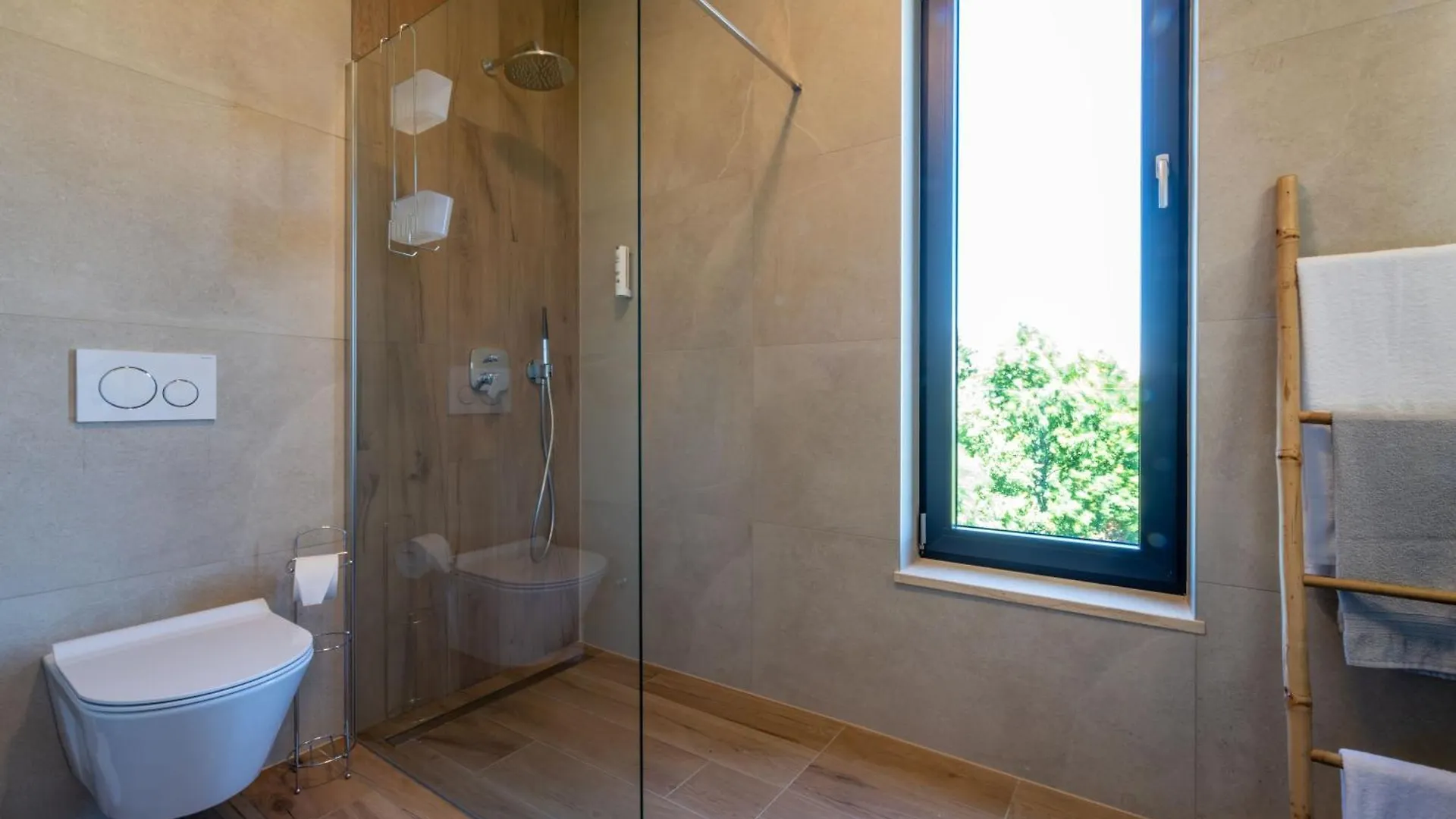 Villa Alba, A Luxurious And Beautiful Villa Near The Sea Šišan