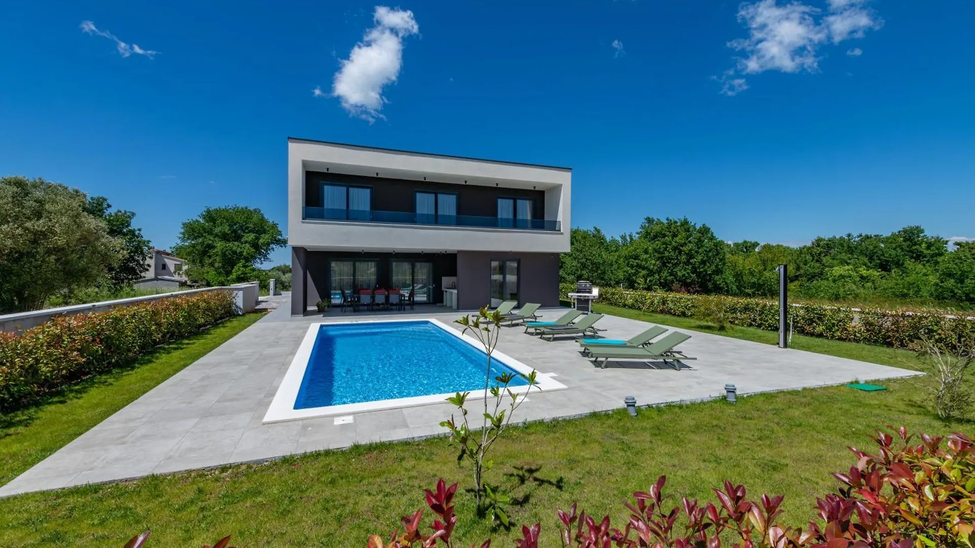 Villa Alba, A Luxurious And Beautiful Villa Near The Sea Šišan