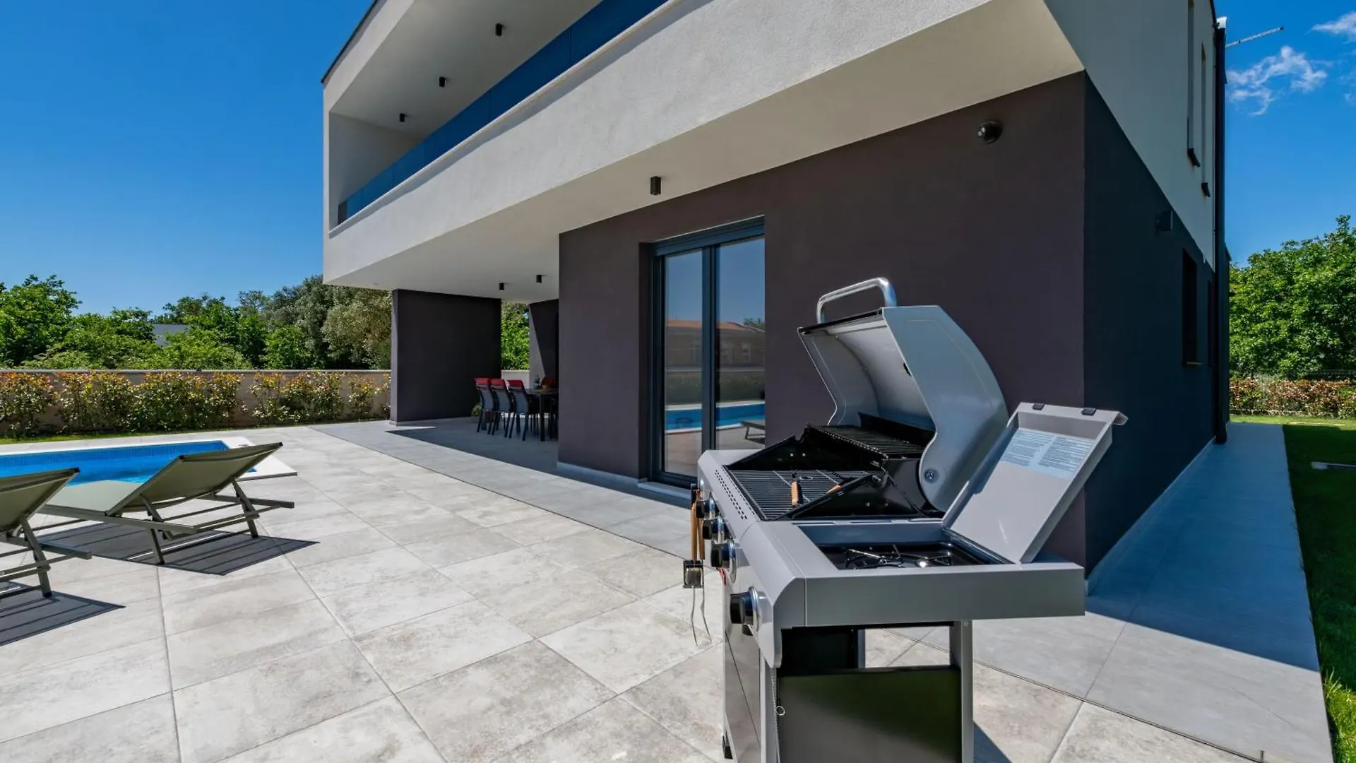 Villa Alba, A Luxurious And Beautiful Villa Near The Sea Šišan